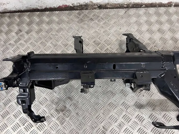 Audi Q5 SQ5 kojetaulun vahvike OEM 80B857017B image 3