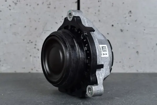 BMW M3 F80 M4 F82 F83 M2 F87 Supporto Motore Sinistro 2284817 image 3