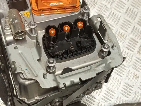 Inversor BMW OEM LEB450D 5A37299 - Usado image 5