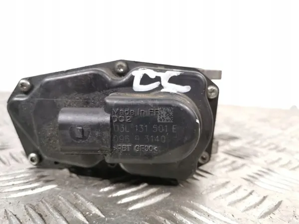 Volkswagen OE 03L131501E Válvula EGR - Usado image 3