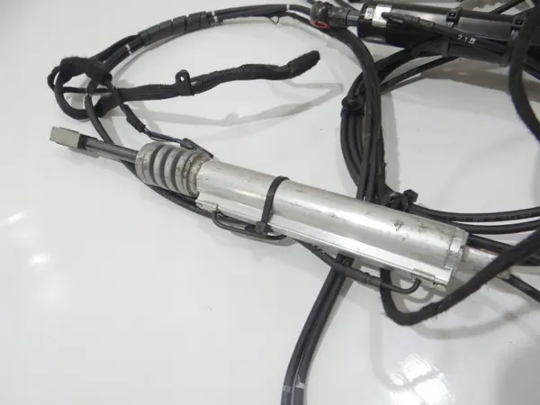 BMW E93 takaktuator kablage OEM 6972316 image 5