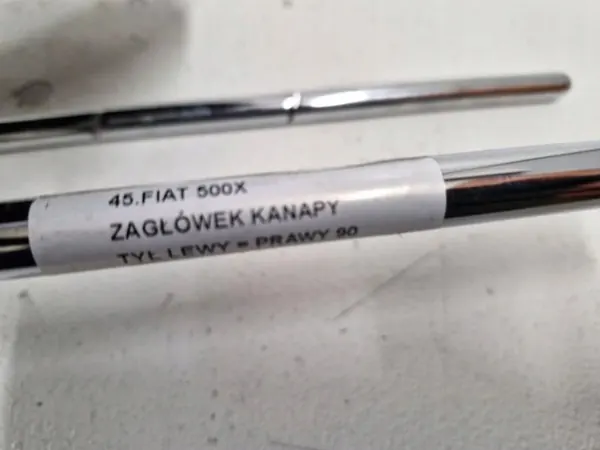 Fiat 500X takaistuimen päänoja OEM BVFD45FG6HUJ image 5