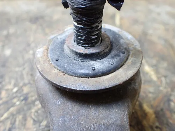 Braccio di controllo Cadillac Escalade Tahoe image 8