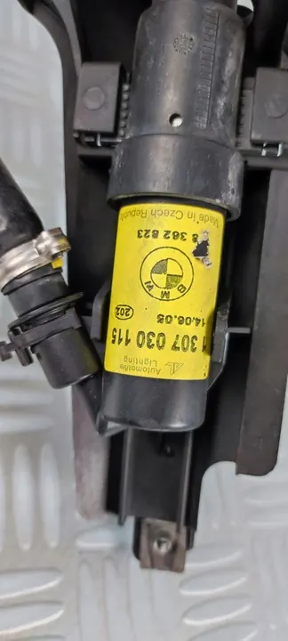 Linker koplamp sproeier BMW E46 LIFT EURO image 5