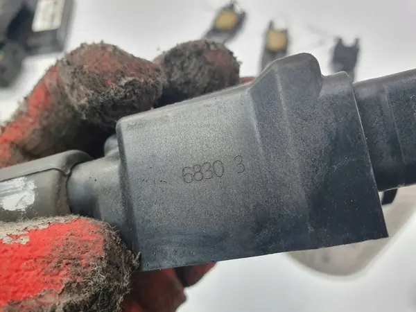 Cadillac Escalade 2007 Bobina de encendido 12570616 image 4