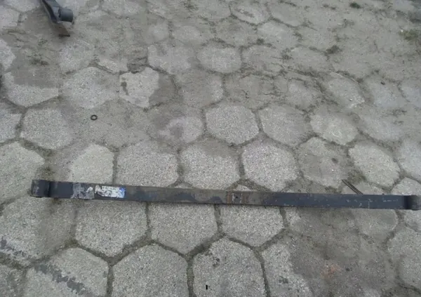 DAF 45 LF Vorderblattfeder OEM 368HFHGF image 3