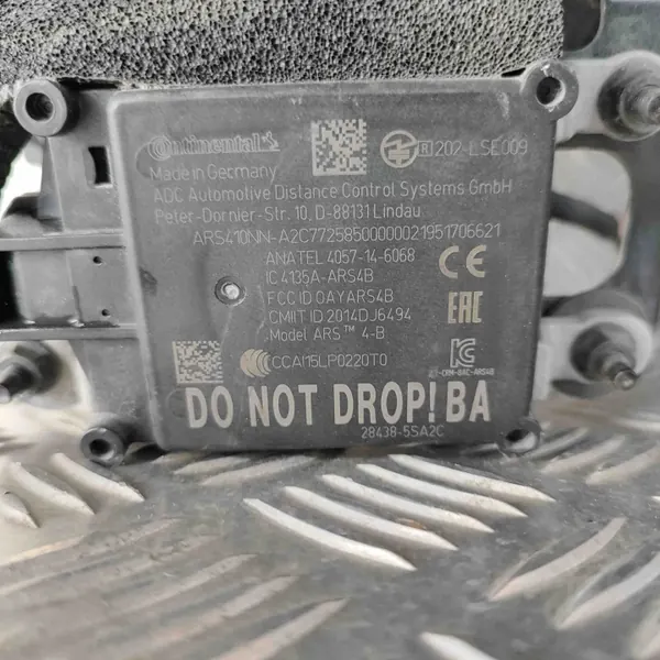 Kraftstofftankklappe Nissan Leaf OEM 657015SH7A - Gebraucht image 6