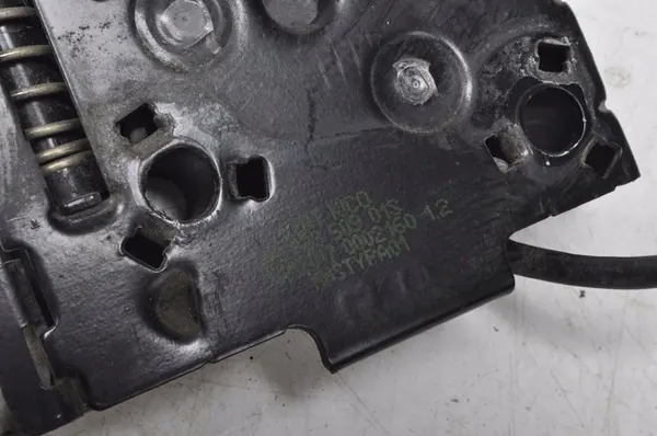 SEAT OE 6F0823509 Cerradura de Capó image 4