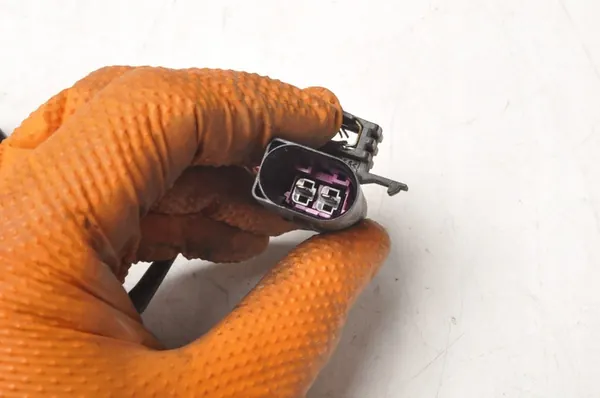 SEAT OE 6F0823509 Cerradura de Capó image 5