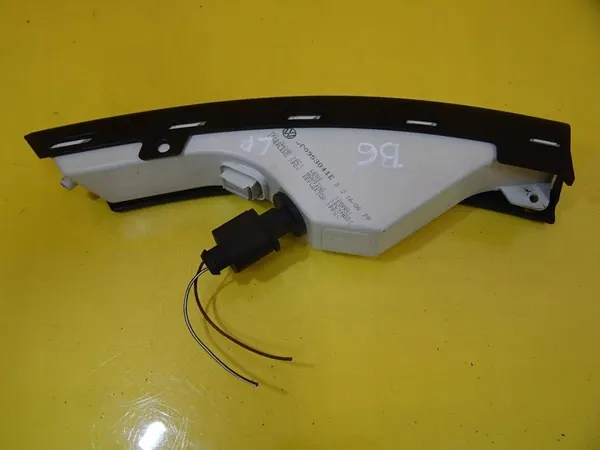 Indicador dianteiro esquerdo Volkswagen PASSAT B6 3C0953041E image 5