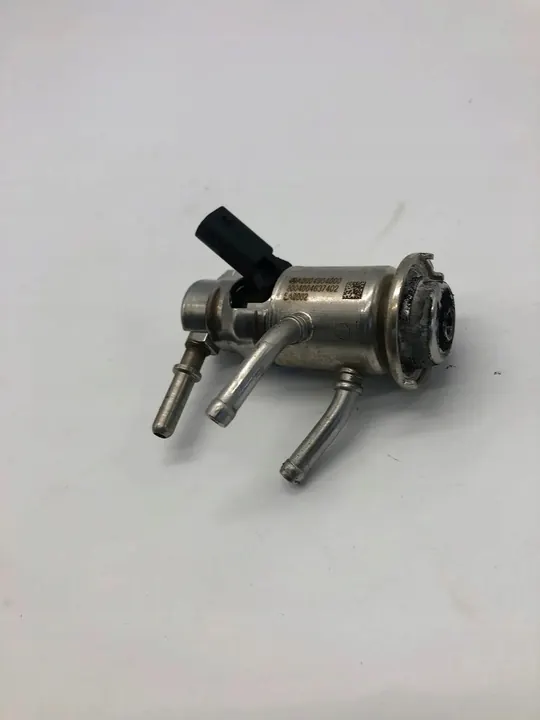 Injecteur AdBlue Mercedes-Benz A0004904000 image 1