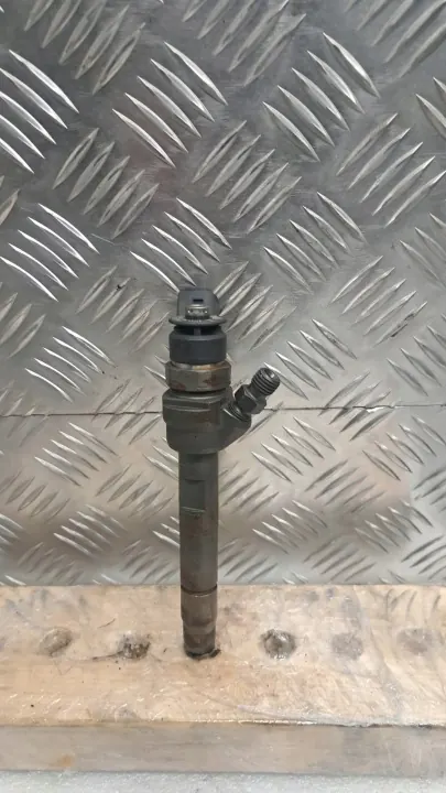 Injector OEM 0445110601 para BMW E87/E90 2.0 image 2
