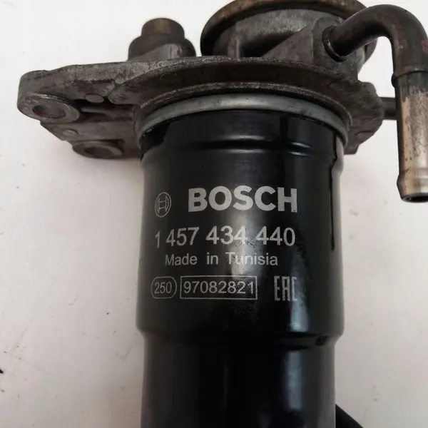 Mazda MPV Bränslefilter OEM 1457434440 - Begagnad image 7