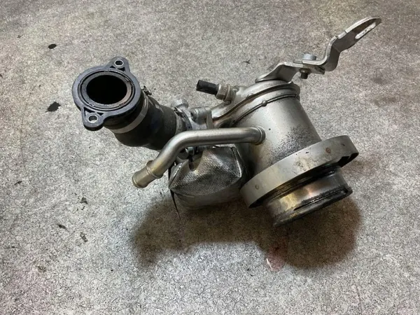 EGR-venttiili OEM 03L131512D Skoda Octavia II 2.0L image 4