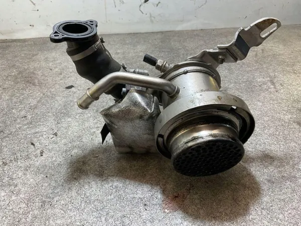 EGR-venttiili OEM 03L131512D Skoda Octavia II 2.0L image 5
