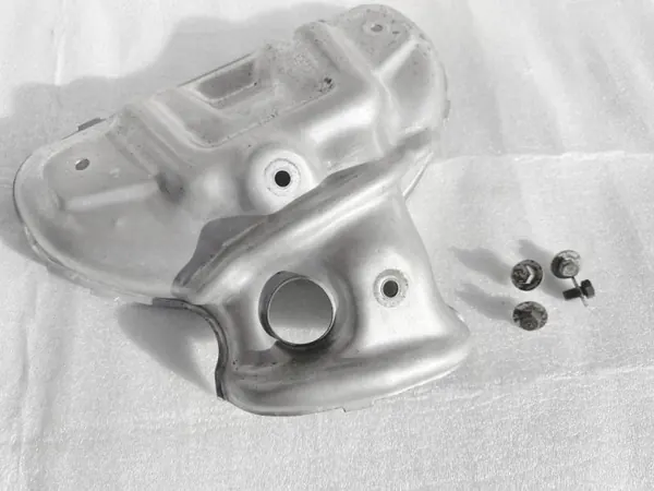 Lämpösuoja D16Y Honda CRX Del Sol 1.6 VTEC:lle image 2