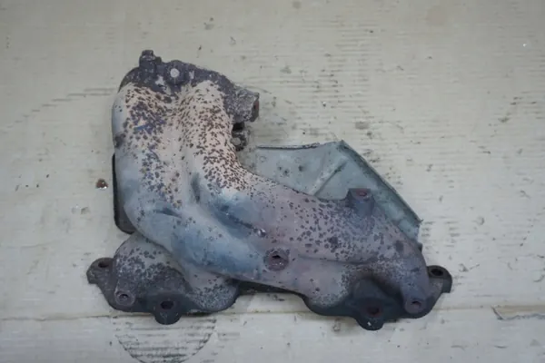 Pakoputken keräin OEM RAV4 I 2,0 16V 94-00 image 2