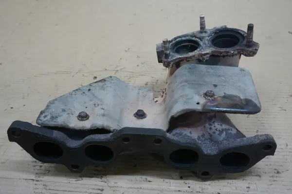 Pakoputken keräin OEM RAV4 I 2,0 16V 94-00 image 5