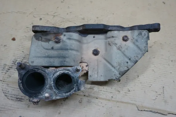 Pakoputken keräin OEM RAV4 I 2,0 16V 94-00 image 6
