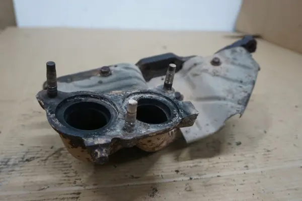 Pakoputken keräin OEM RAV4 I 2,0 16V 94-00 image 7