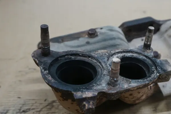 Pakoputken keräin OEM RAV4 I 2,0 16V 94-00 image 8