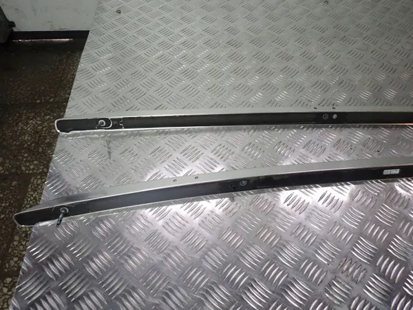 Barras de techo Audi A4 B8 OEM 8K9860021A - Usado image 5