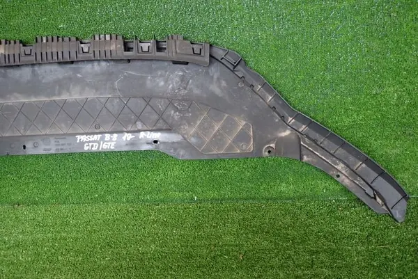 VW PASSAT B8 R-LINE GTI LIFT 19 Framskärm image 5