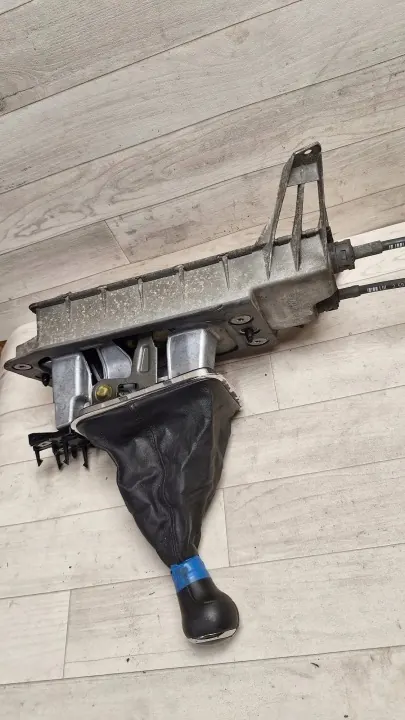 VW Växlingsmekanism OEM 7L6711049C Begagnad image 5