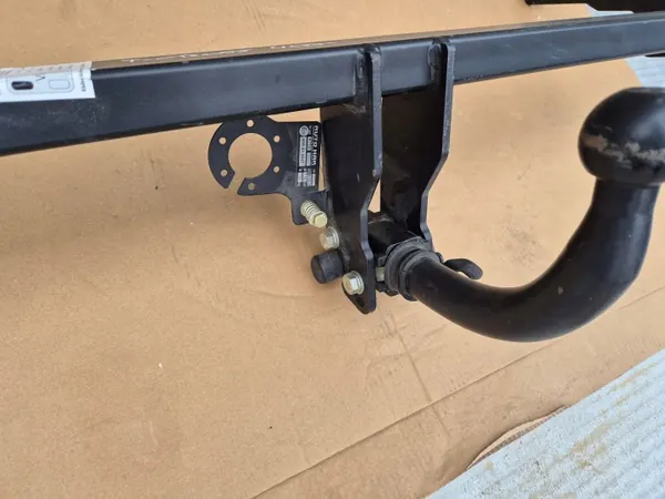 Barre de remorquage OEM HAKTYLNY pour VW T-Cross 2016- image 5