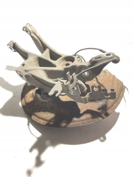 Moyeu roue arrière OEM 517628 côté gauche Peugeot 407 image 4