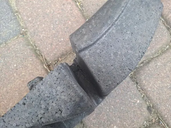 OEM 3G0807889 Bumper Demper VW Passat B8 image 4