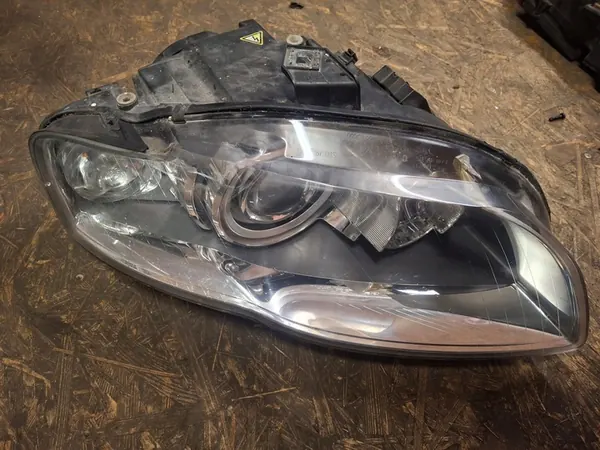 Faros Derecho Audi A4 S4 B7 Bi-Xenón image 2