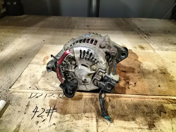 Generaattori Jeep Cherokee XJ ZJ 4.0 image 3