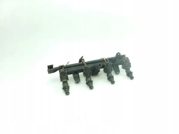 OEM 030133319AA Ruiskutuskaista Seat Ibiza III 1.4 image 2