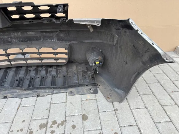 Paraurti anteriore NISSAN NOTE E11 image 7