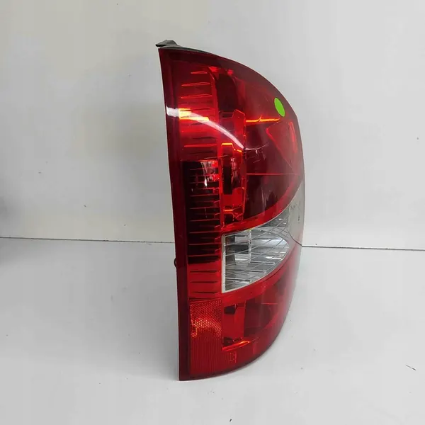 Lámpara trasera izquierda Hyundai Tucson I 2.0 image 2