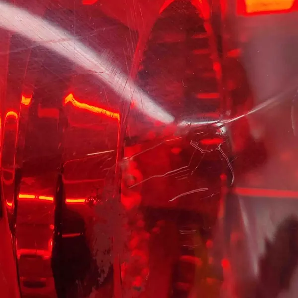 Lámpara trasera izquierda Hyundai Tucson I 2.0 image 6