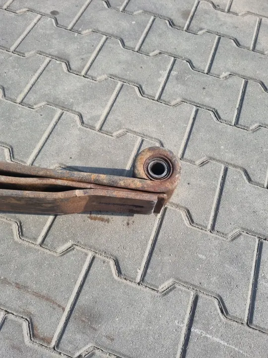 OEM 257934 Etulehtijousi Volvo FH:lle image 3