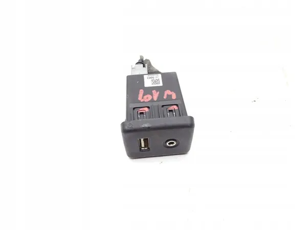 USB AUX Poort 22875063 Opel Insignia A Lift image 2