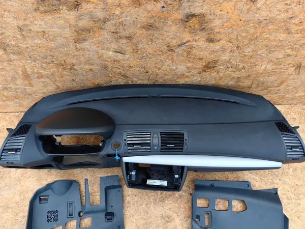 OEM instrumentpanel för BMW 1-serie E81/E82/E87/E88 - Svart image 4