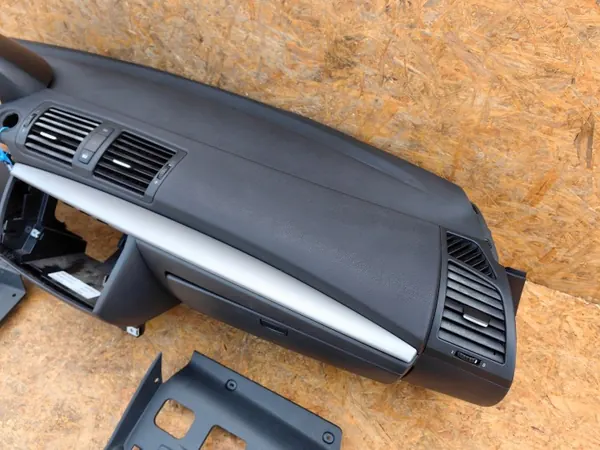 OEM instrumentpanel för BMW 1-serie E81/E82/E87/E88 - Svart image 7
