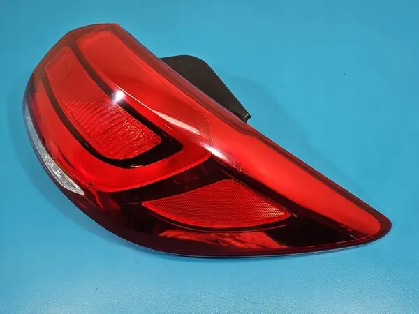 Luz Trasera Derecha Kia Sportage III 14-16 Lift LED OE image 2