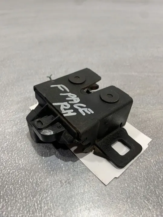 Fecho capô Jaguar F-Pace OEM FBZ19052 - Usado image 2