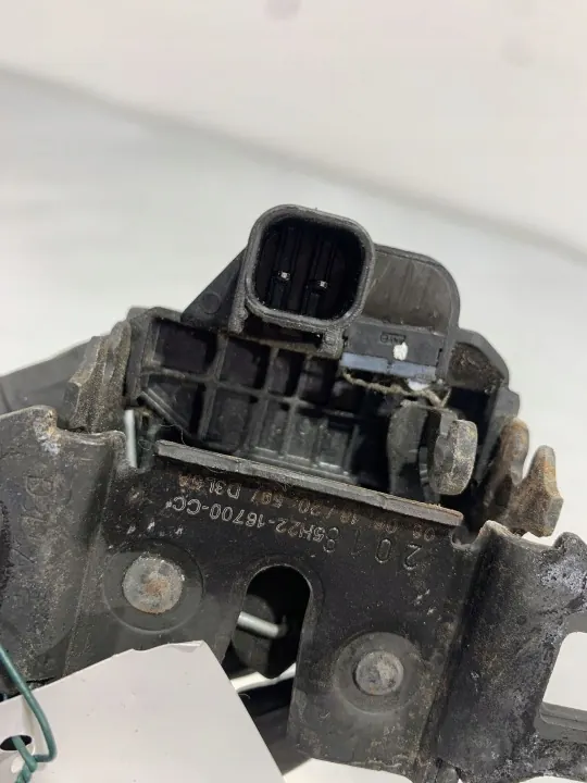 Fecho capô Jaguar F-Pace OEM FBZ19052 - Usado image 4