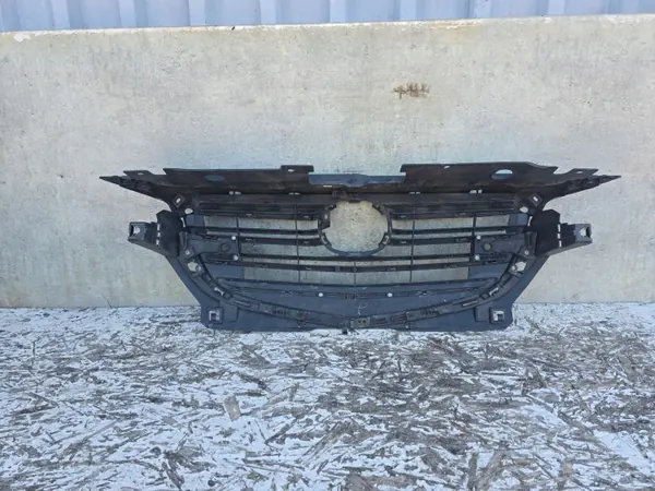 Rejilla Mazda CX-3 OEM DL8W-50712 Usado 2018+ image 6