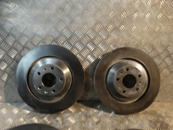 Taka jarrulevyt OEM 3W0615601G Bentley GT V12:lle image 3
