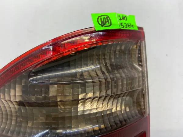 Linker achterlicht MERCEDES-BENZ E (W210) A2108205364 image 4