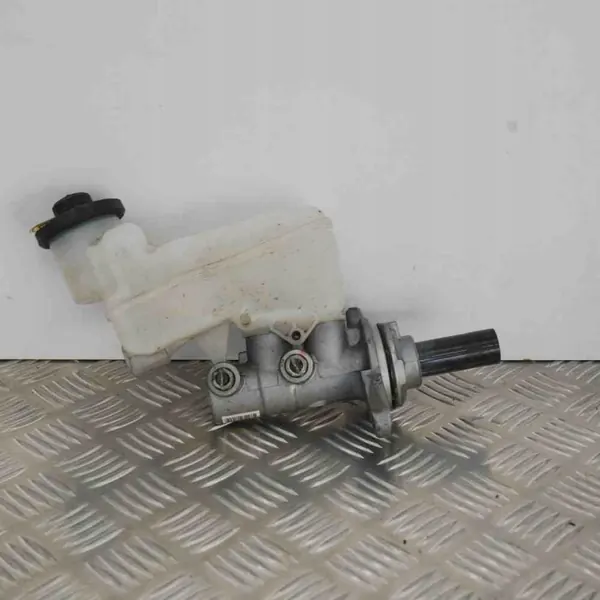 Bromscylinder OEM 180202G7368280450 för Toyota Verso S image 2