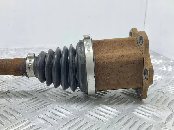 Skoda Octavia Mk4 2022 Vänster framaxel image 3