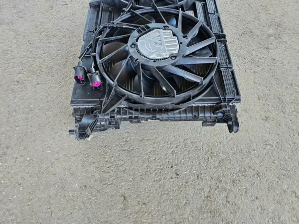 Kylarfläkt Set OEM 80A145804A Audi Q5 2.0 TDI image 6